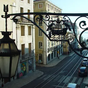 Guest house Hall Chiado, Lisbon